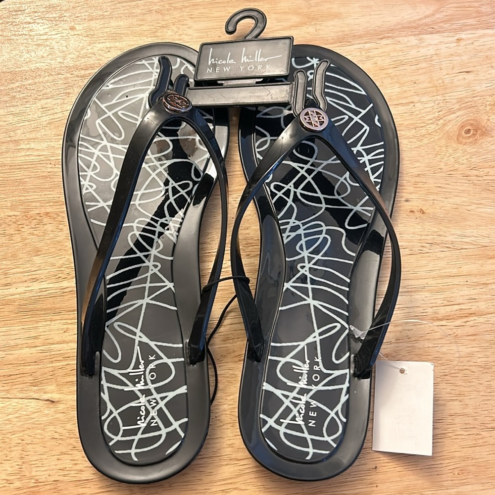 Nicole Miller sandals. Size 8 women’s. Black. New with tags.